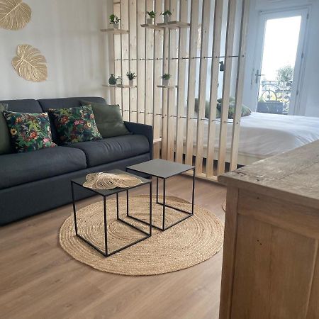 Alp Chartres - Grand Studio Avec Terrasse Et Parking Bagian luar foto