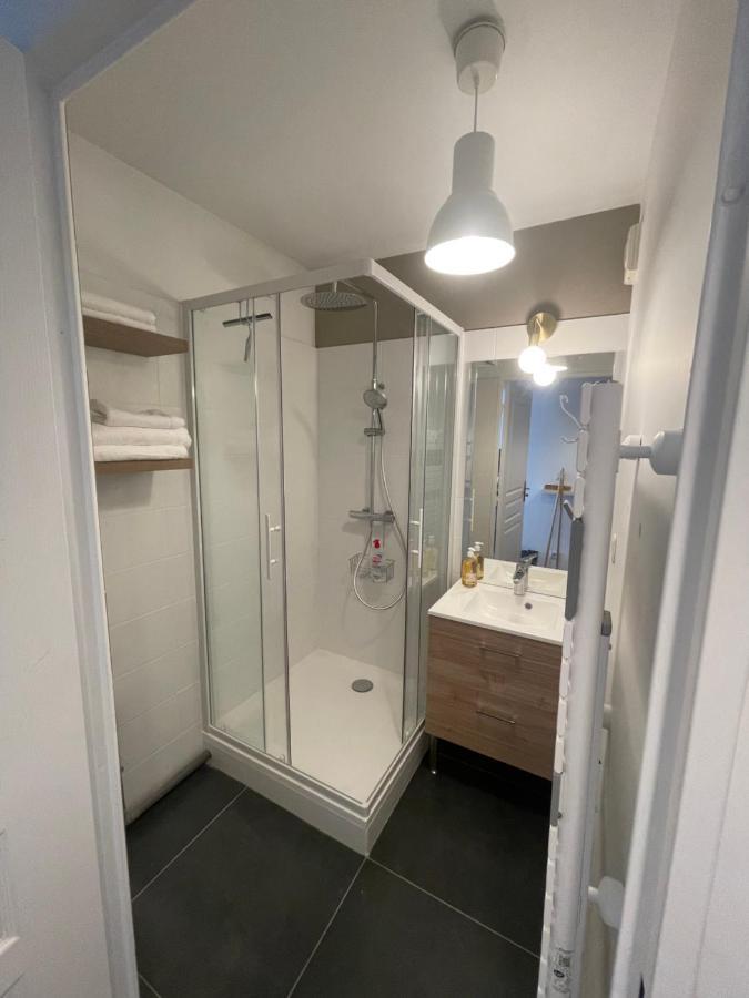 Alp Chartres - Grand Studio Avec Terrasse Et Parking Bagian luar foto